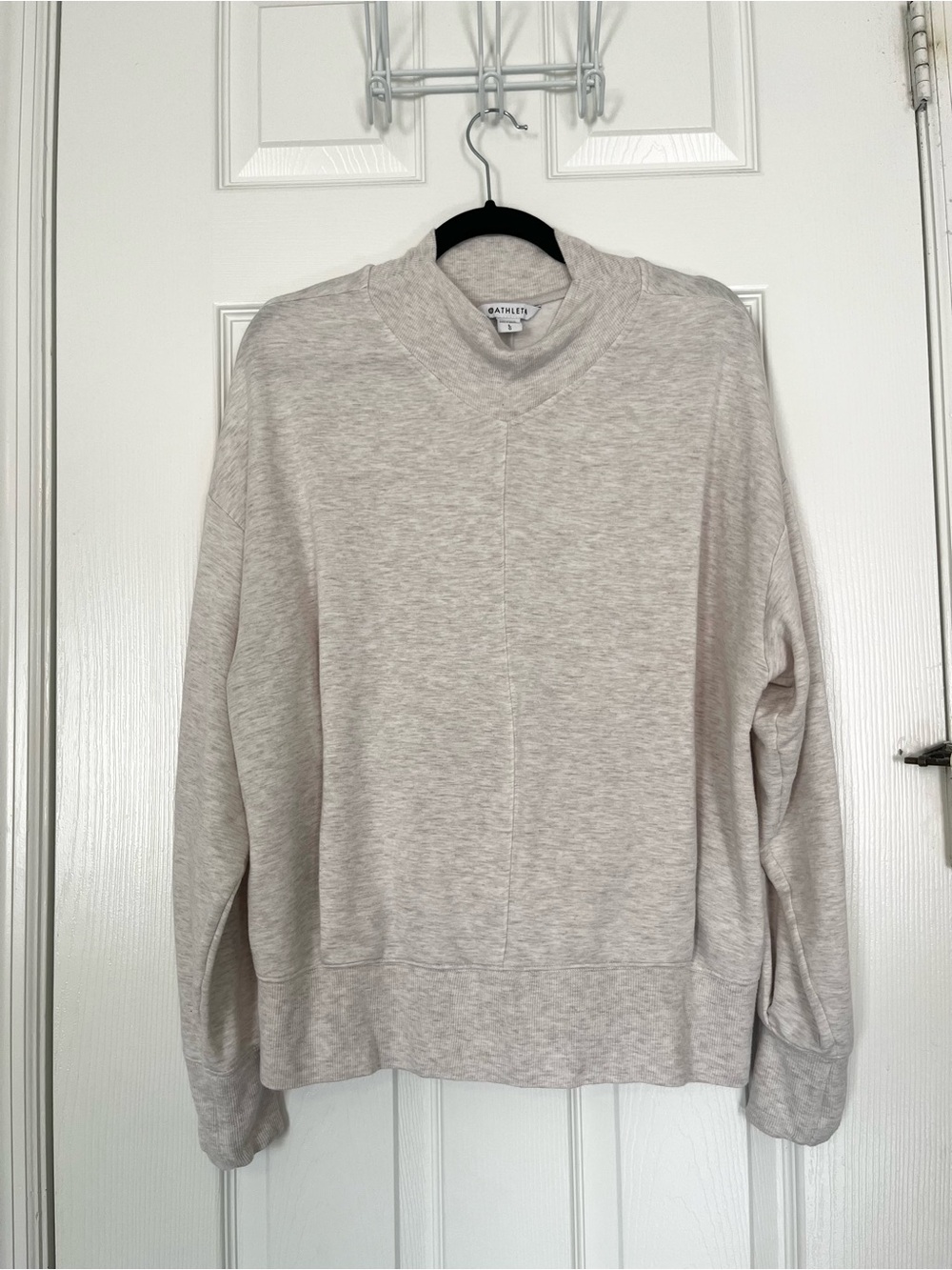 Athleta Women’s Light Gray Relaxed
Tunic Sweatshirt